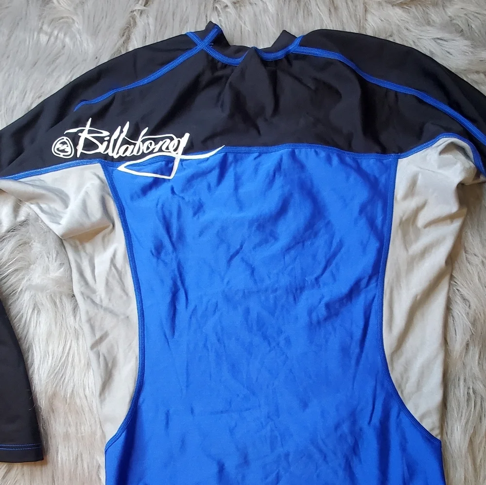 Rashguard tee‎